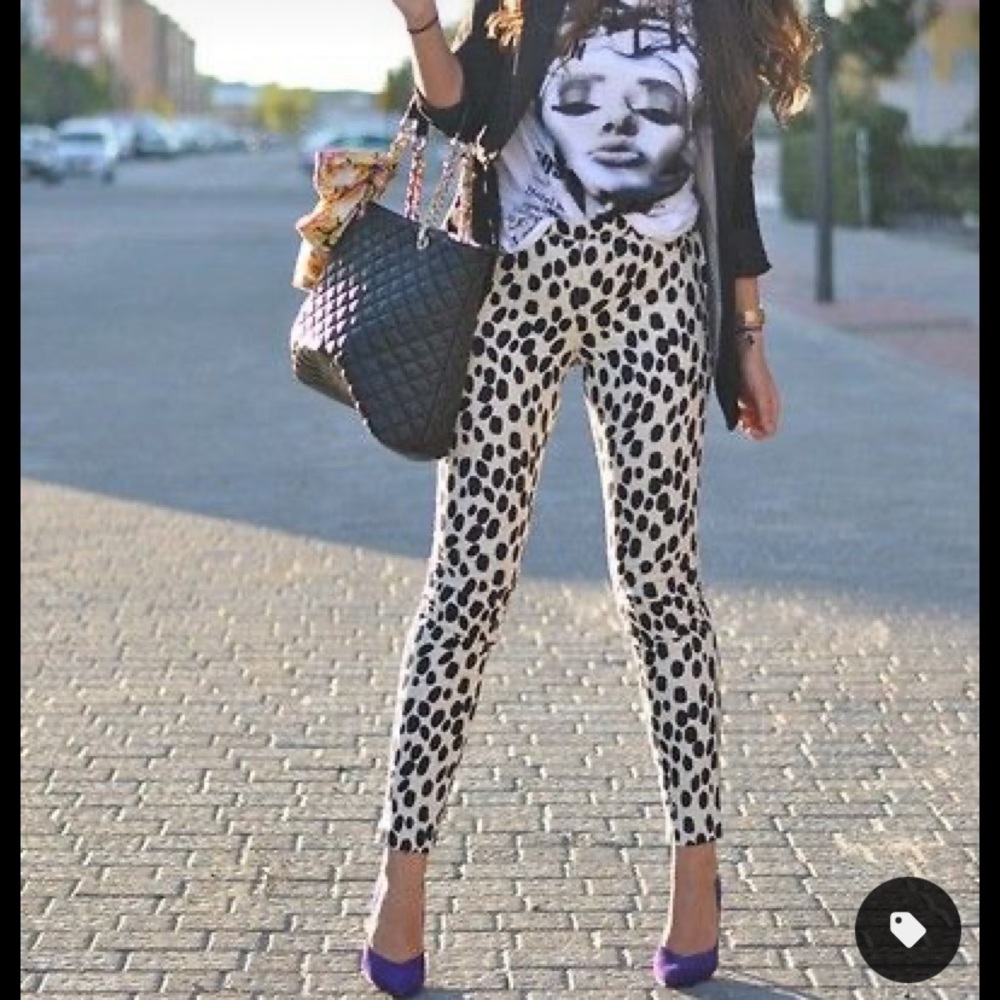 Who what wear Dalmatian pants